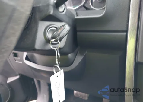 2010 Jeep Liberty Sport z USA, uszkodzony, nr VIN 1J4PN2GKXAW132047